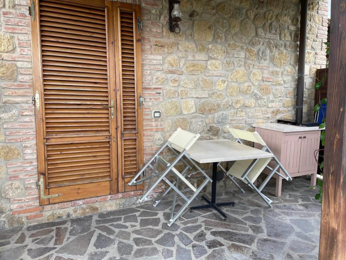 سان جيمينيانو Casa Vacanza Le Case المظهر الخارجي الصورة
