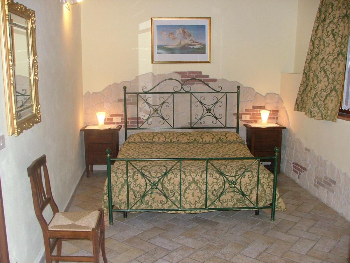 سان جيمينيانو Casa Vacanza Le Case المظهر الخارجي الصورة
